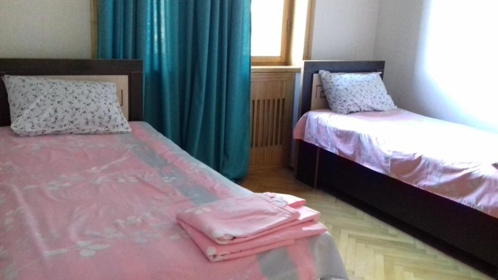 Guest House Metreveli Street 19 room 4